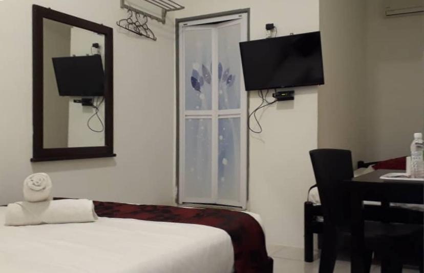 Max Ferringhi Hotel Batu Ferringhi Eksteriør billede